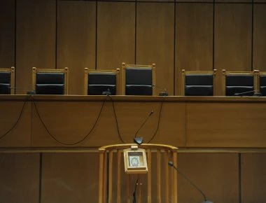 Ξεκίνησε η δίκη του πατέρα που δολοφόνησε την 18χρονη κόρη του -Την χτύπησε και έβαλε φωτιά στο σπίτι